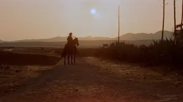 Backdrop to the movie "For a Few Dollars More" #629439