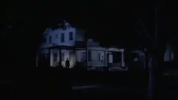 Backdrop to the movie "Halloween" #610878