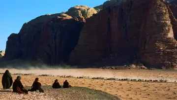 Backdrop to the movie "Lawrence of Arabia" #627741