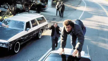 Backdrop to the movie "Lethal Weapon 2" #690136