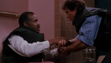 Backdrop to the movie "Lethal Weapon 2" #848646