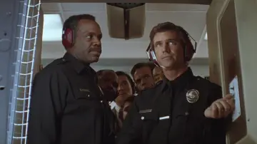 Backdrop to the movie "Lethal Weapon 3" #808823