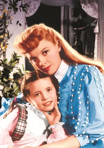 Poster to the movie "Meet Me in St. Louis" #992654