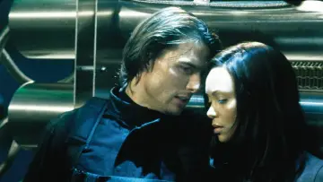 Backdrop to the movie "Mission: Impossible II" #302274