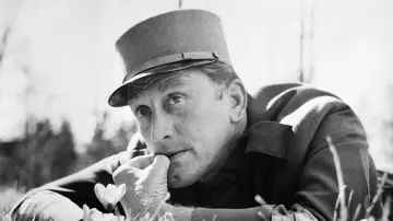 Backdrop to the movie "Paths of Glory" #965983