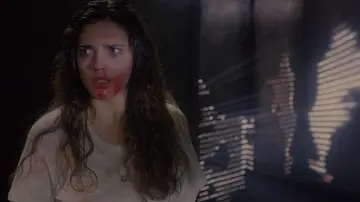 Backdrop to the movie "Hellraiser" #847345