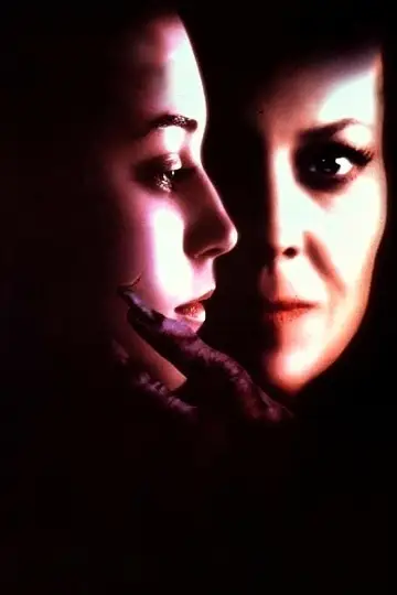 Poster to the movie "Snow White: A Tale of Terror" #1007997