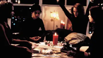 Backdrop to the movie "The Craft" #843577