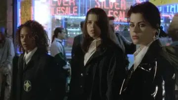 Backdrop to the movie "The Craft" #843598