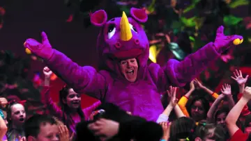 Backdrop to the movie "Death to Smoochy" #1025533
