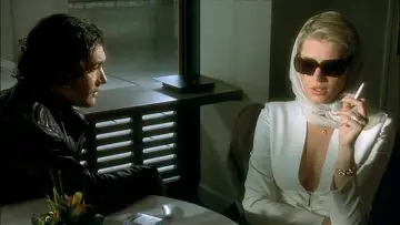 Backdrop to the movie "Femme Fatale" #966109