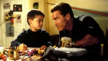 Backdrop to the movie "Jingle All the Way" #307385