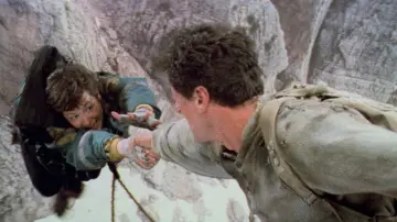 Backdrop to the movie "Cliffhanger" #786271