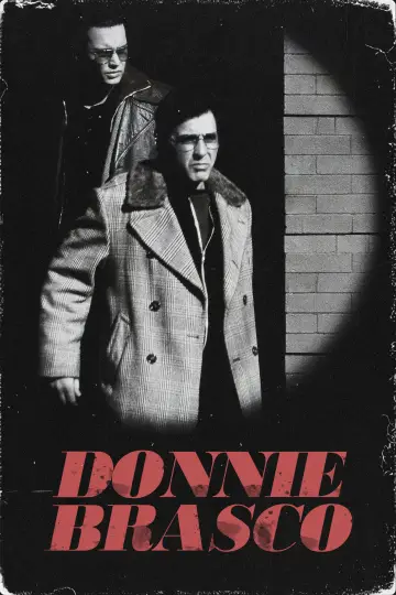 Poster to the movie "Donnie Brasco" #737183