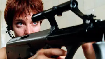 Backdrop to the movie "La Femme Nikita" #882992
