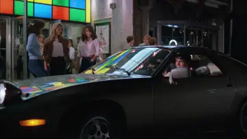 Backdrop to the movie "Risky Business" #276652