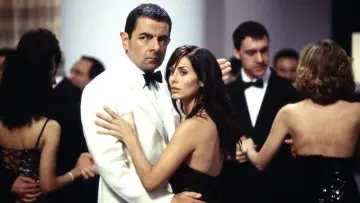 Backdrop to the movie "Johnny English" #293906