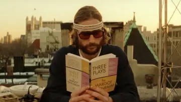 Backdrop to the movie "The Royal Tenenbaums" #812432