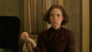 Backdrop to the movie "Little Women" #855390