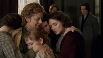 Backdrop to the movie "Little Women" #972855