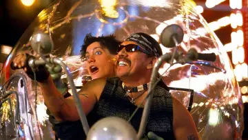 Backdrop to the movie "Bubble Boy" #892199