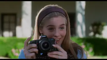 Backdrop to the movie "Clueless" #1530756