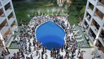 Backdrop to the movie "Lady in the Water" #897753