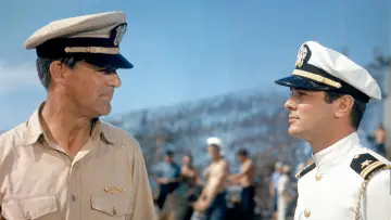 Backdrop to the movie "Operation Petticoat" #990378
