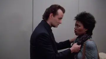 Backdrop to the movie "Scrooged" #869902