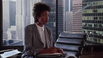 Backdrop to the movie "Scrooged" #869904