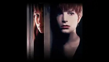 Backdrop to the movie "Single White Female" #923638