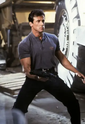 Poster to the movie "Tango & Cash" #625631