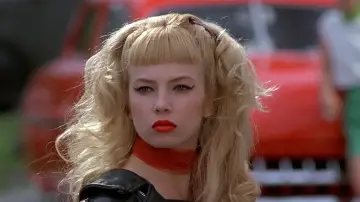 Backdrop to the movie "Cry-Baby" #817199