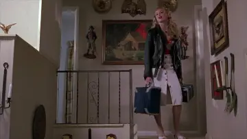 Backdrop to the movie "Cry-Baby" #944267