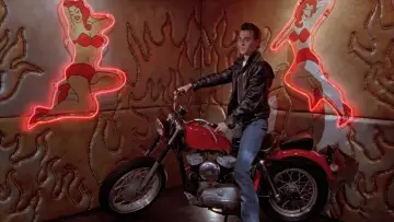 Backdrop to the movie "Cry-Baby" #944286