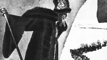 Backdrop to the movie "Ivan the Terrible, Part I" #1082791