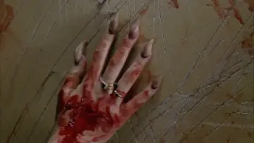Backdrop to the movie "Ginger Snaps" #858903