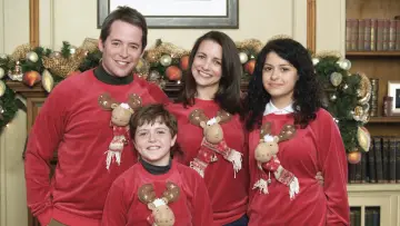 Backdrop to the movie "Deck the Halls" #869108