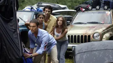 Backdrop to the movie "Wrong Turn" #610043