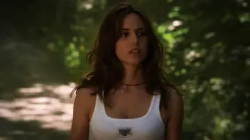 Backdrop to the movie "Wrong Turn" #785329