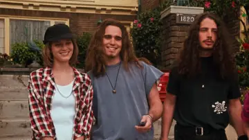 Backdrop to the movie "Singles" #853882