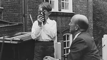 Backdrop to the movie "Peeping Tom" #948573