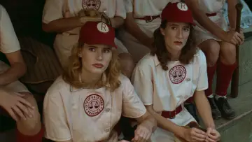 Backdrop to the movie "A League of Their Own" #740519