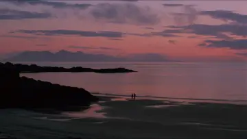 Backdrop to the movie "Local Hero" #399619