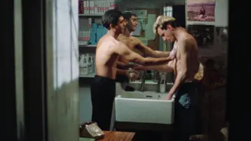 Backdrop to the movie "My Beautiful Laundrette" #1122144