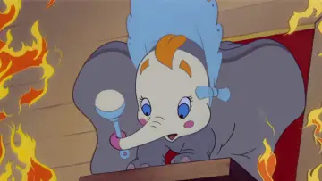 Backdrop to the movie "Dumbo" #1240620