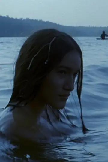 Poster to the movie "The New World" #881634