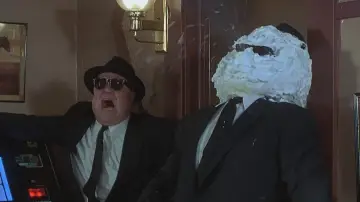 Backdrop to the movie "Blues Brothers 2000" #896816