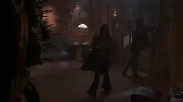 Backdrop to the movie "Hellraiser III: Hell on Earth" #1202042