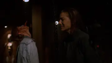 Backdrop to the movie "Hellraiser III: Hell on Earth" #1202058